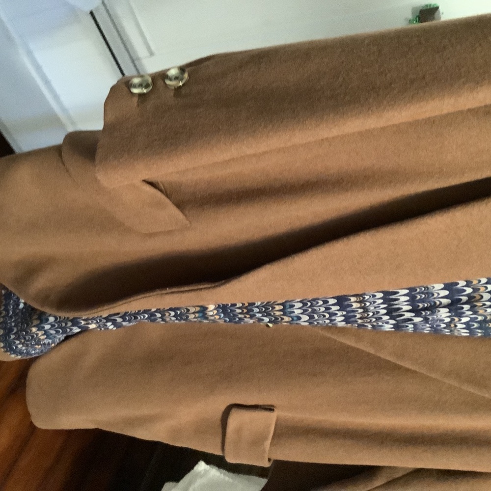 Coat - Picture 3 of 3